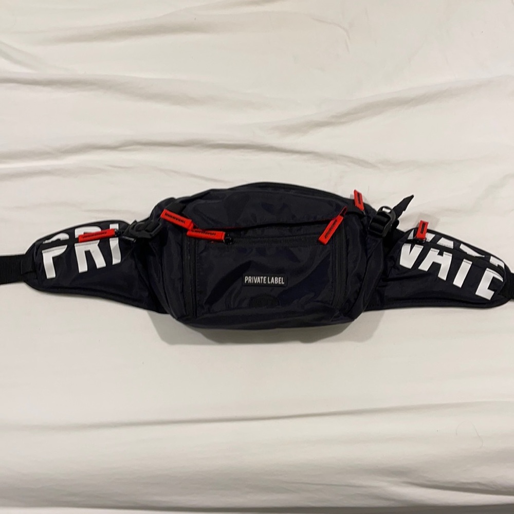 Private Label (red/black)